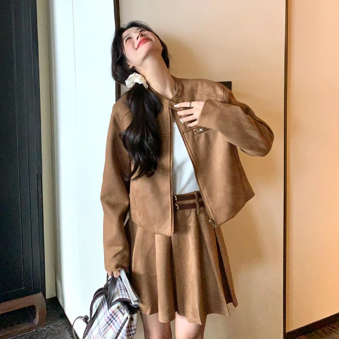 设计感炸街套装裙女2025年秋季新款穿搭短款夹克外套半身裙两件套