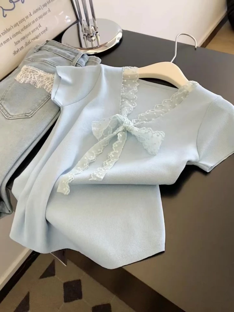 蓝色蕾丝花边针织短袖T恤女夏季法式修身显瘦蝴蝶结系带V领上衣潮