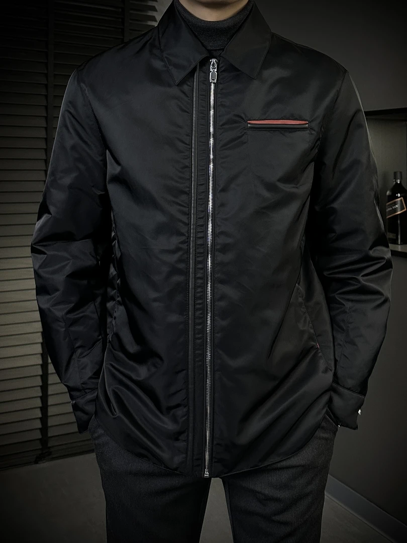 KING&GUCH【90三花白鹅绒✚绵羊皮】秋冬季翻领轻奢休闲羽绒服867693