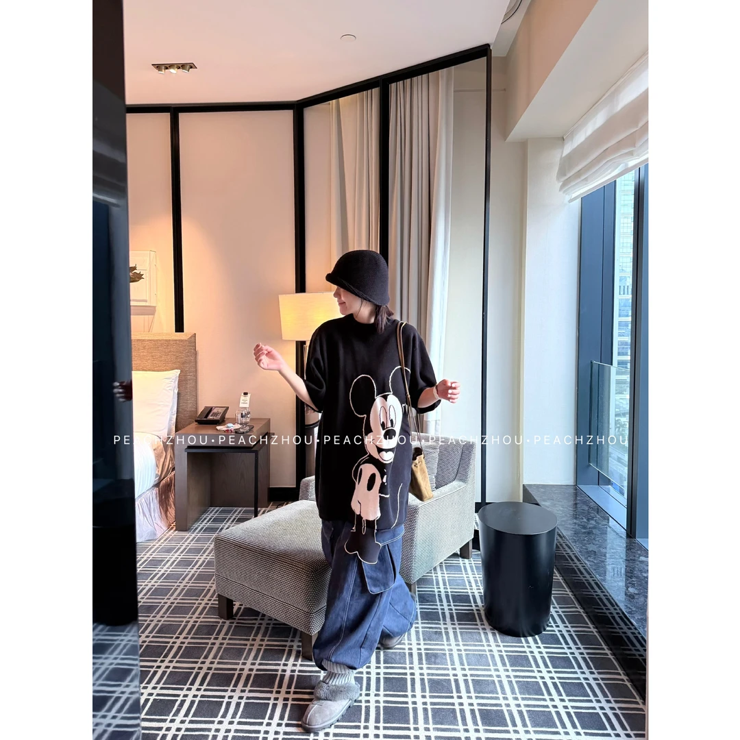 『PEACHZHOU』毛织莫代尔米鼠卡通提花宽松圆领减龄大版针织短袖