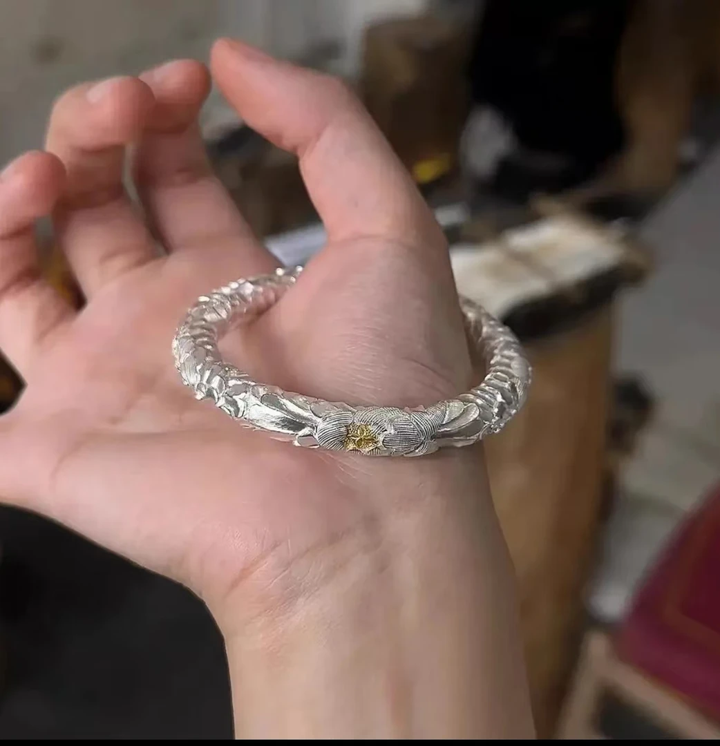 999.9牡丹闭口镯银百搭