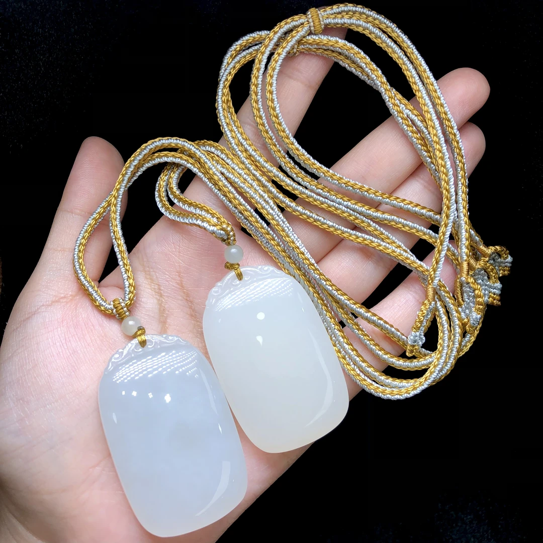【云上好物】和田玉吊坠-多样性发其一49×30×11.5mm-DS35332-30（JG）