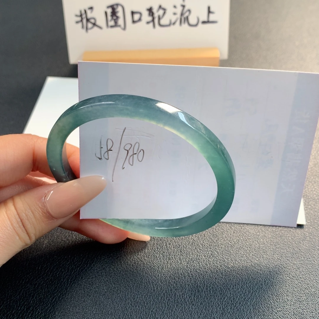 翡翠未镶嵌手镯天然翡翠