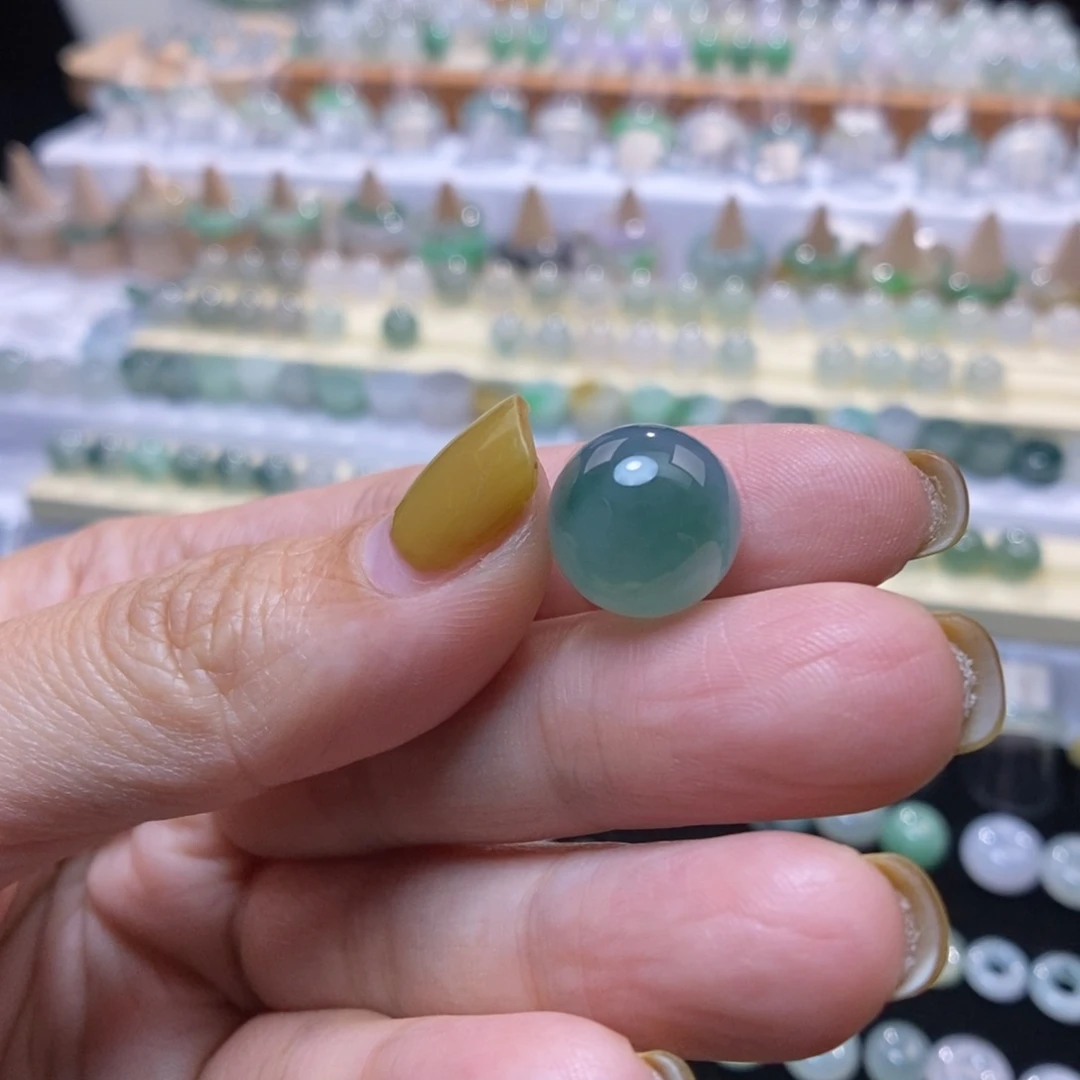 翡翠未镶嵌颈饰12.9蓝绿