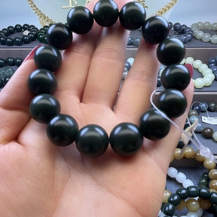 和田玉未镶嵌手链