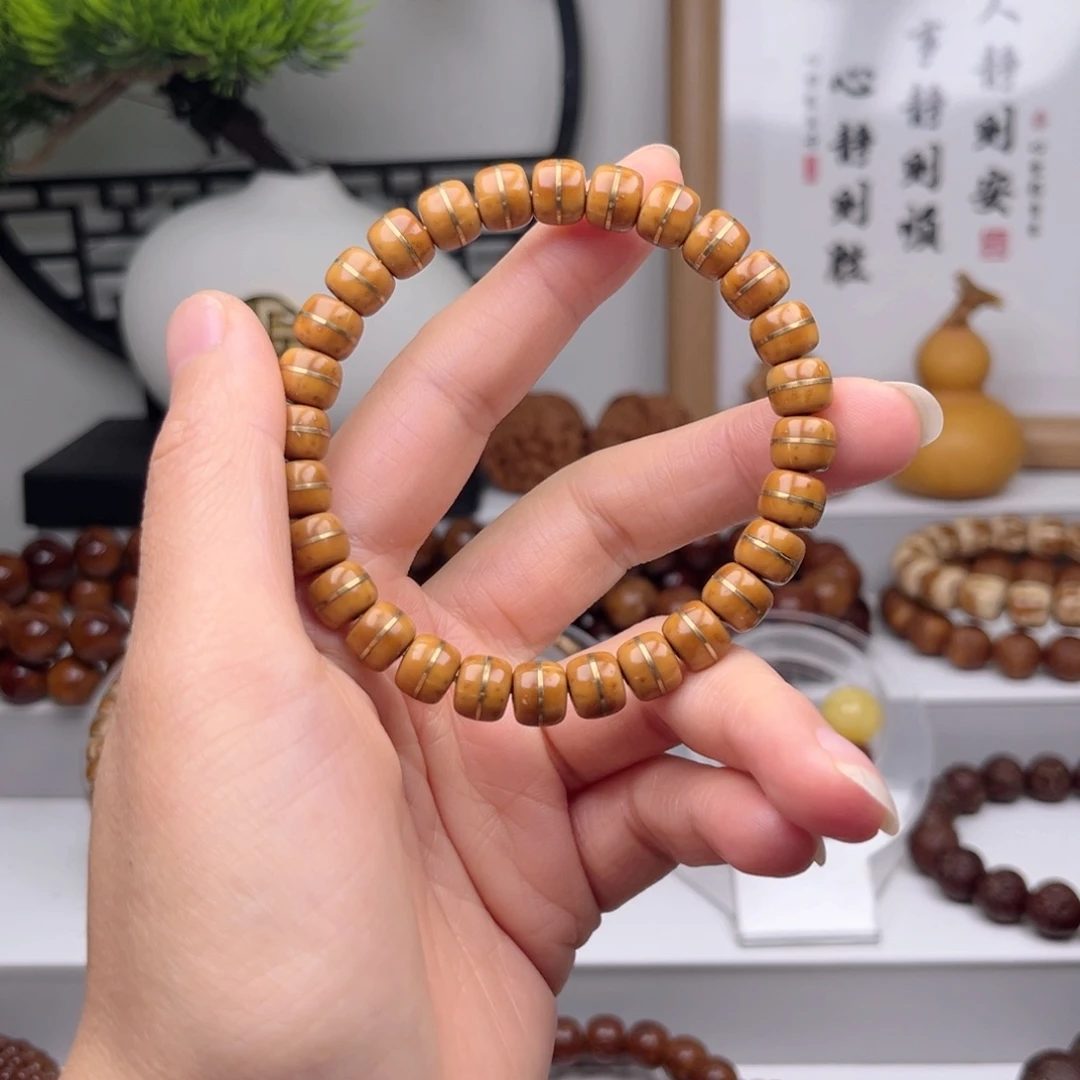 紫金鼠手串小***步紫金鼠一线天