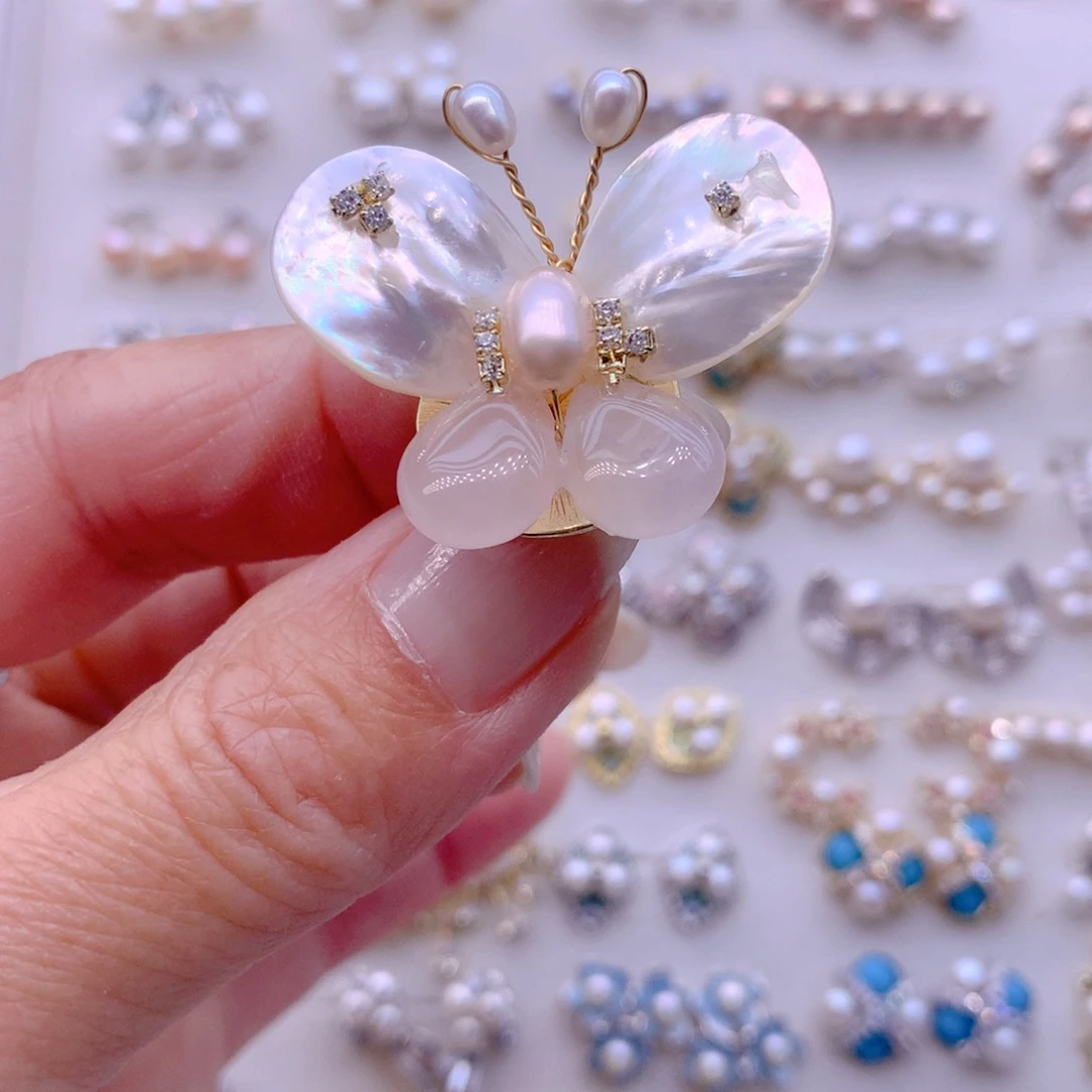 淡水珍珠耳饰合金