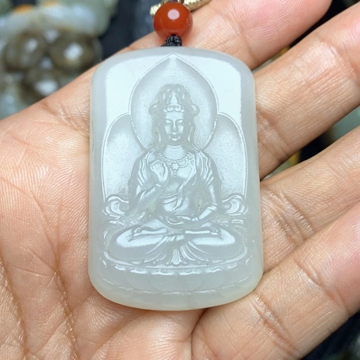 颈饰未镶嵌和田玉