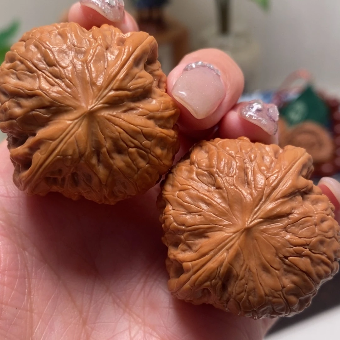 把件文玩核桃40尺寸铁锤妹妹