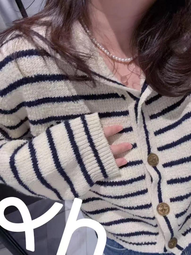 XUHUI-撞色学院风条纹针织开衫