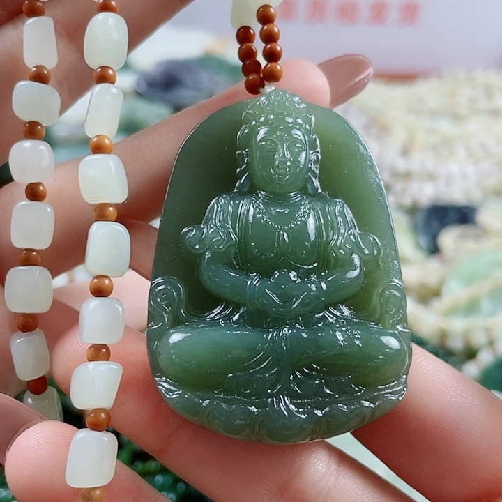 颈饰未镶嵌和田玉