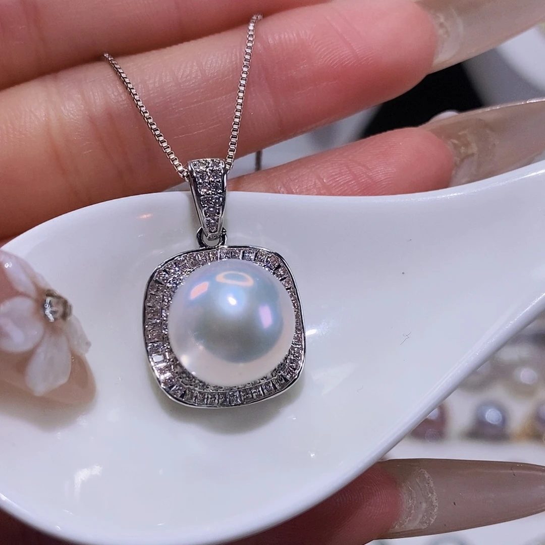 淡水珍珠颈饰合金