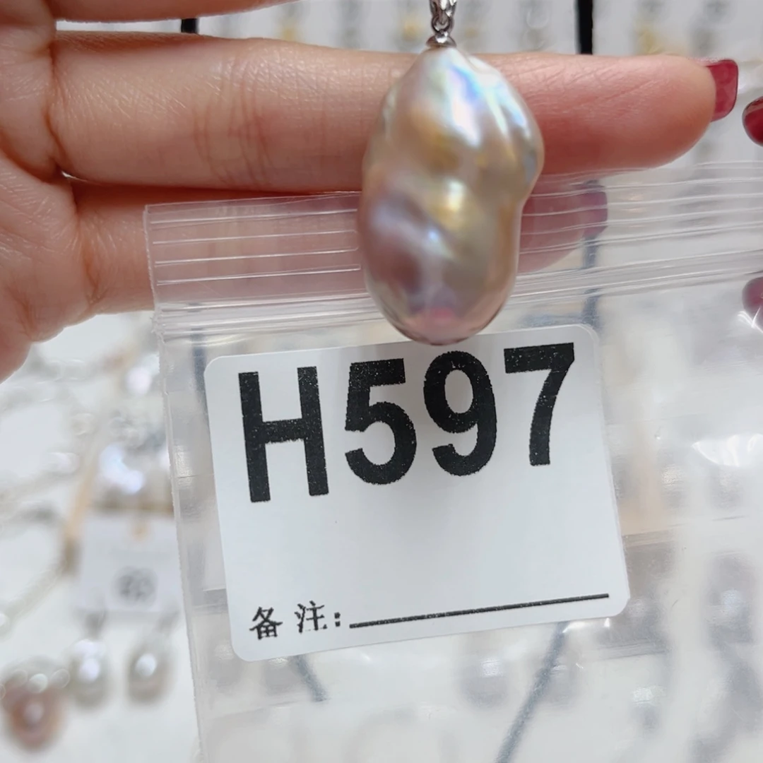 未镶嵌淡水珍珠颈饰