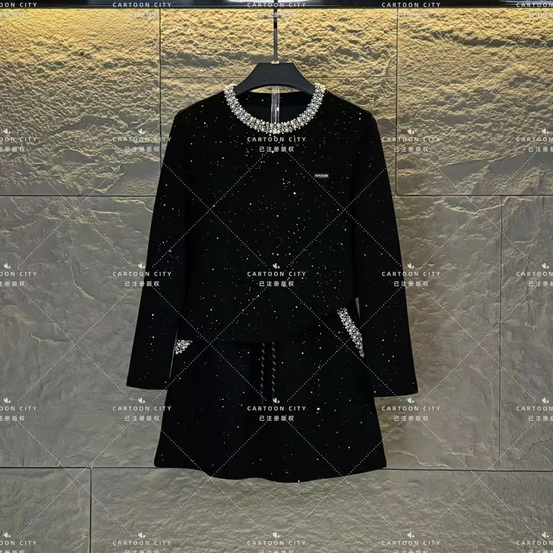 LLVD-B61秋季新品丨<满天星系列>长袖卫衣翻领重工套装两件套