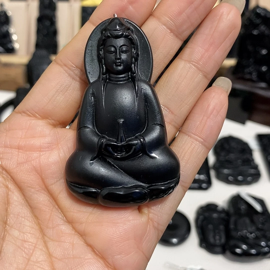 飞***洋岫玉未镶嵌纯天然岫玉颈饰