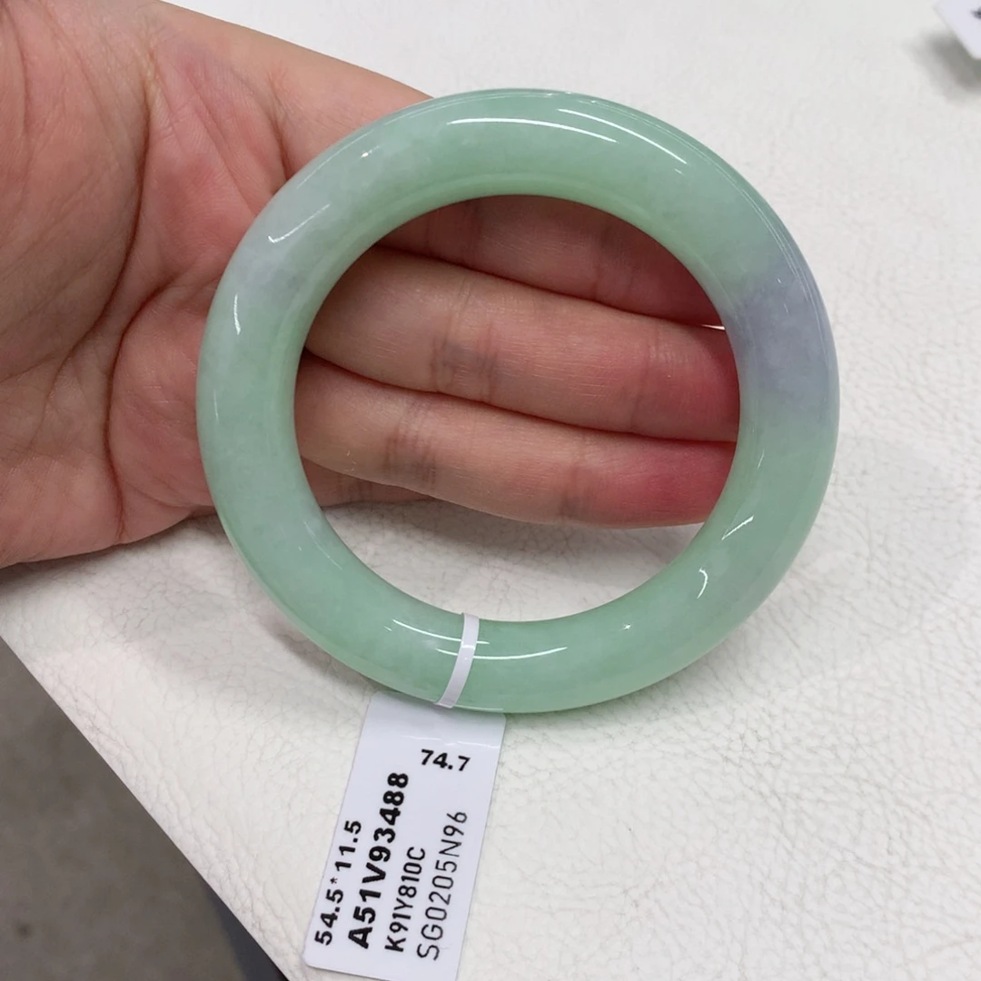 未镶嵌手镯翡翠54.5圈满绿肉圆