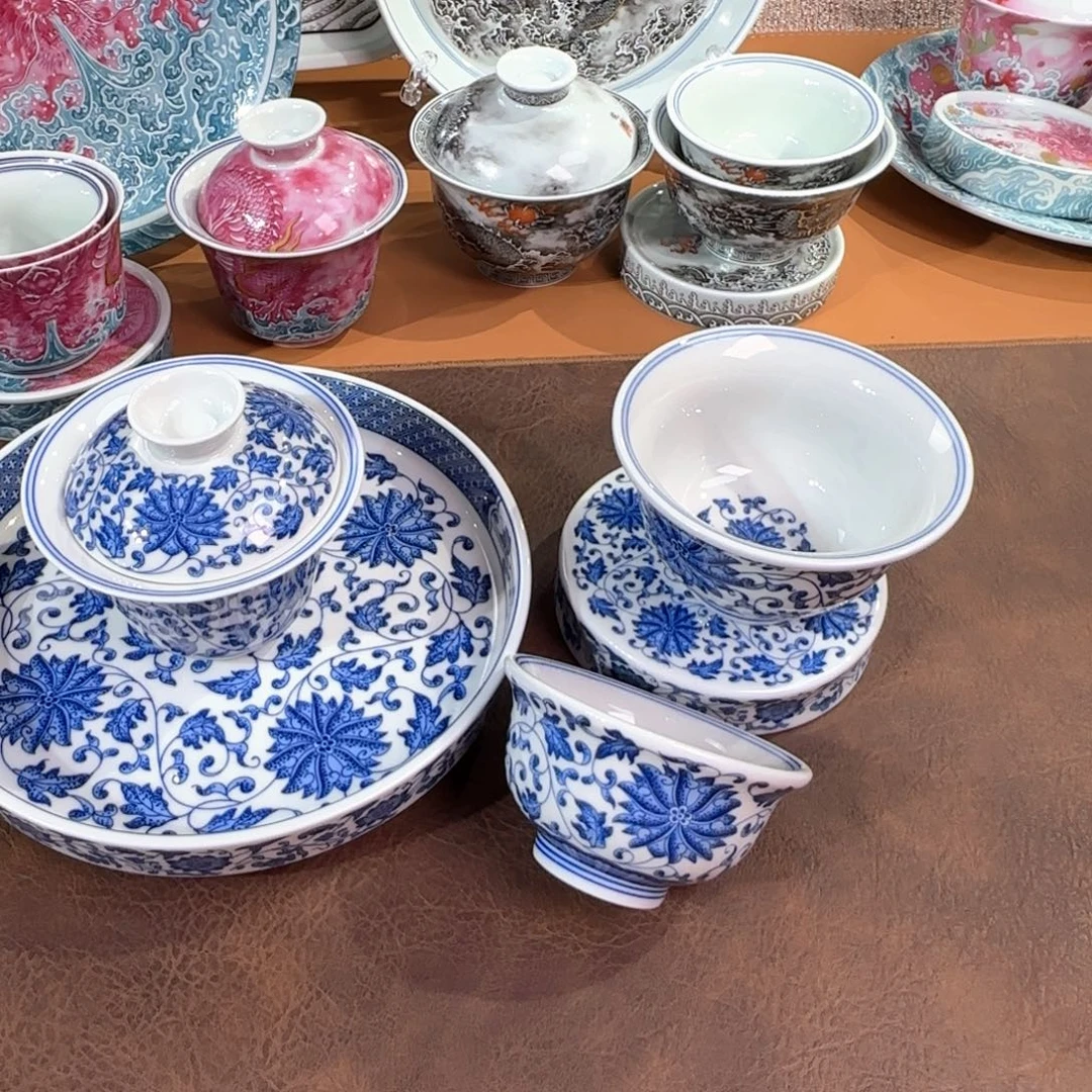 秋裤突突突噜噜噜哈哈哈我就