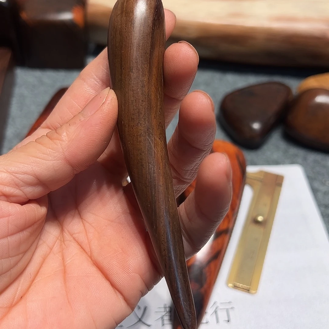 交趾黄檀（大红酸枝）曹*保