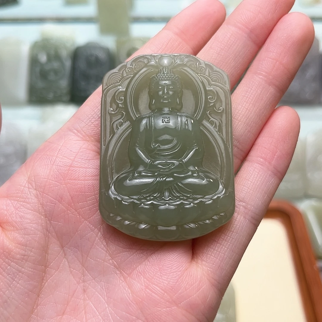 鲸***ღ和田玉未镶嵌颈饰