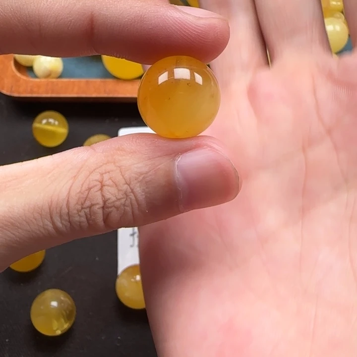 蜜蜡未镶嵌珠宝奇石天然358