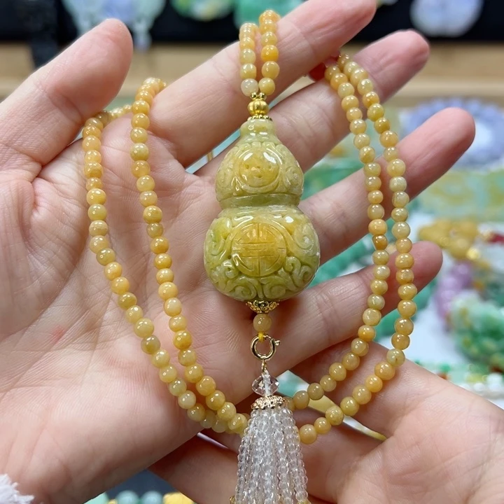 颈饰未镶嵌翡翠吊坠