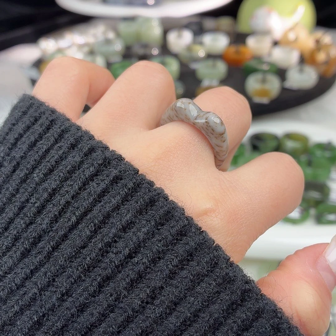 和田玉未镶嵌戒指S26豹纹猫18.3