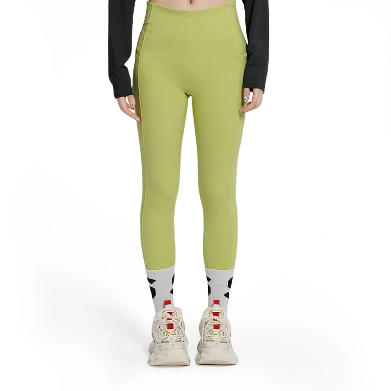 UA安德玛女子训练紧身九分裤1377080-300