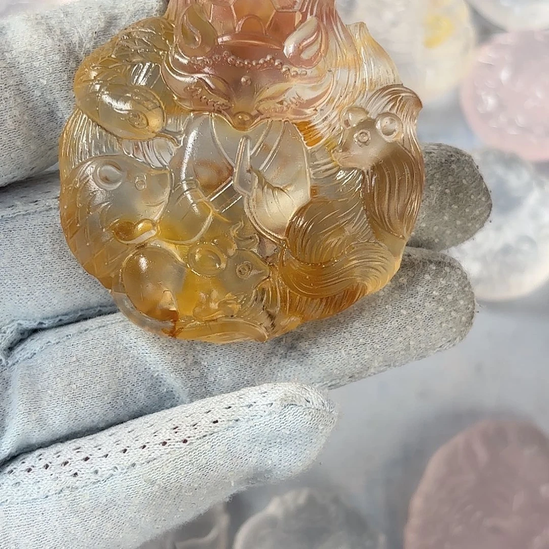 未镶嵌颈饰水晶璇*旋子