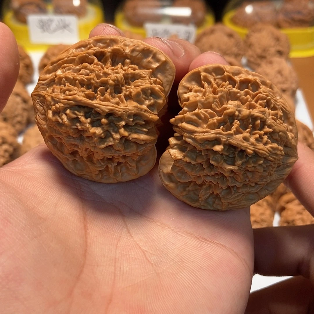 文玩核桃把件听****）满天星