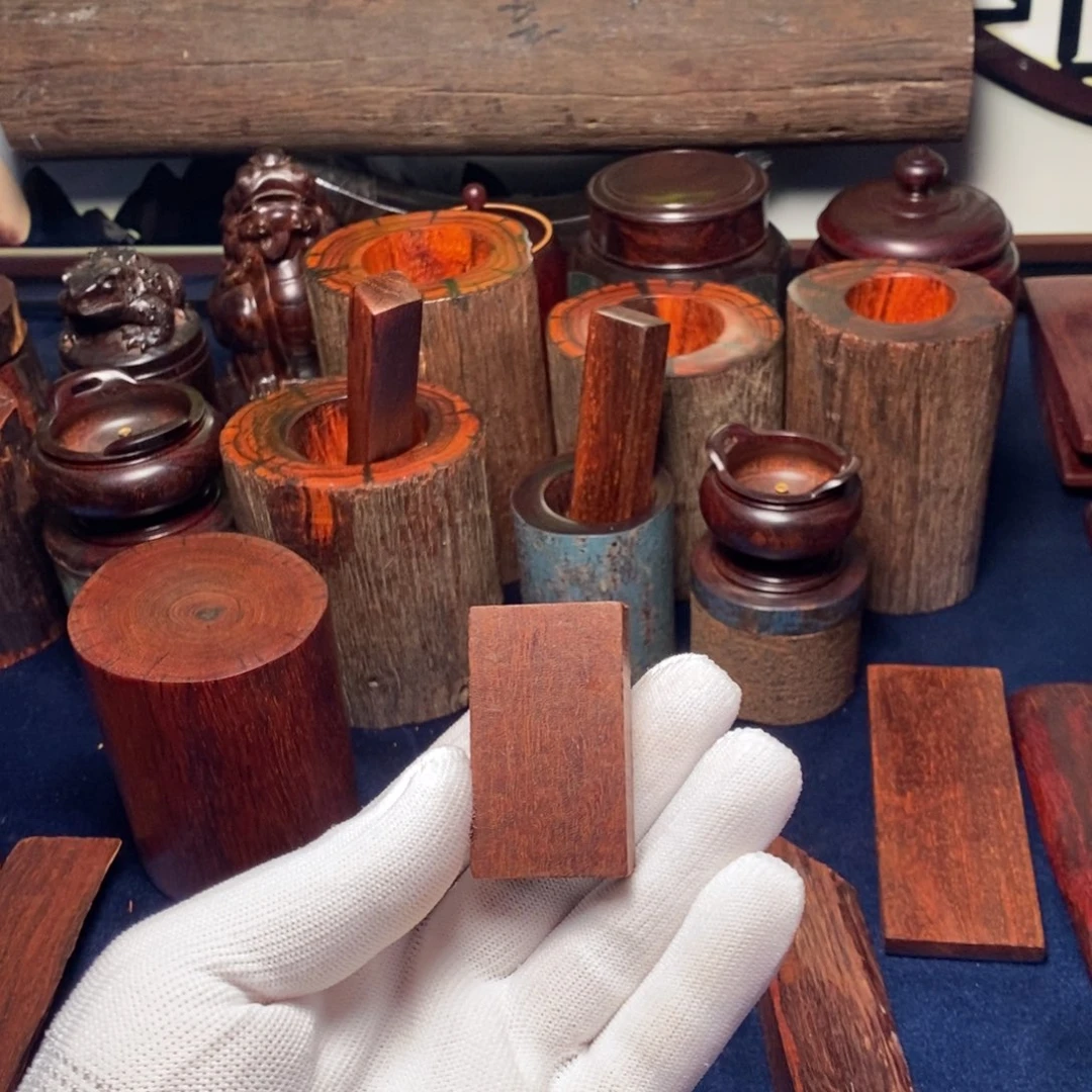 时***谎小叶紫檀印度小叶紫檀檀香紫檀