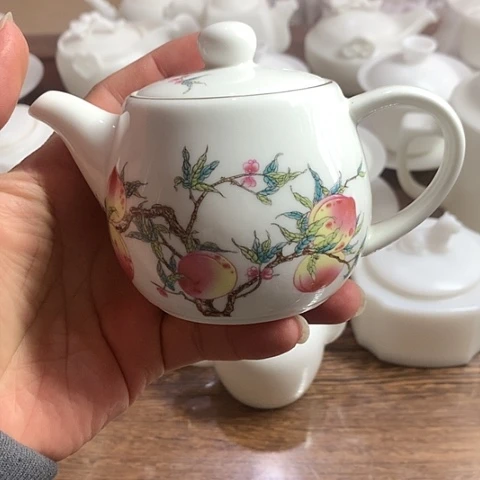 还问我们在哪儿上班嘛