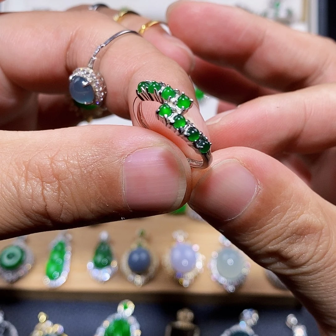 银S925镶嵌戒指翡翠戒指