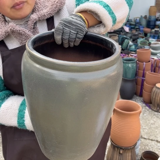 红陶口24高37瑕疵