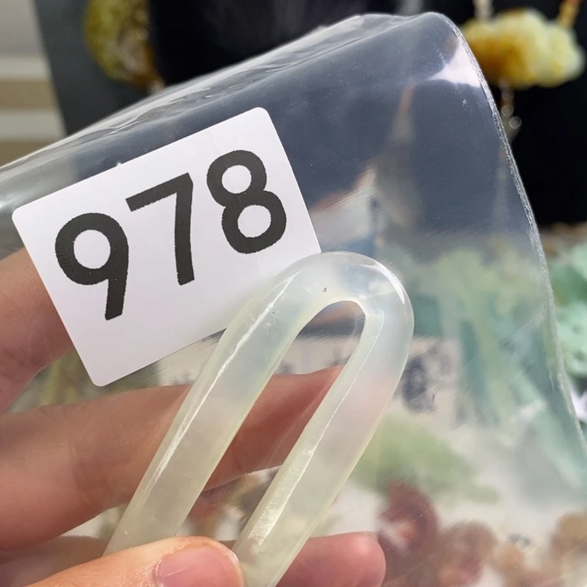 【闪购商品】岫玉发饰未镶嵌飘*?