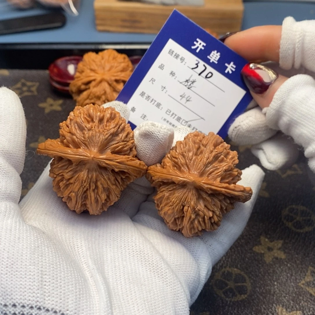 桃核吊坠文玩核桃