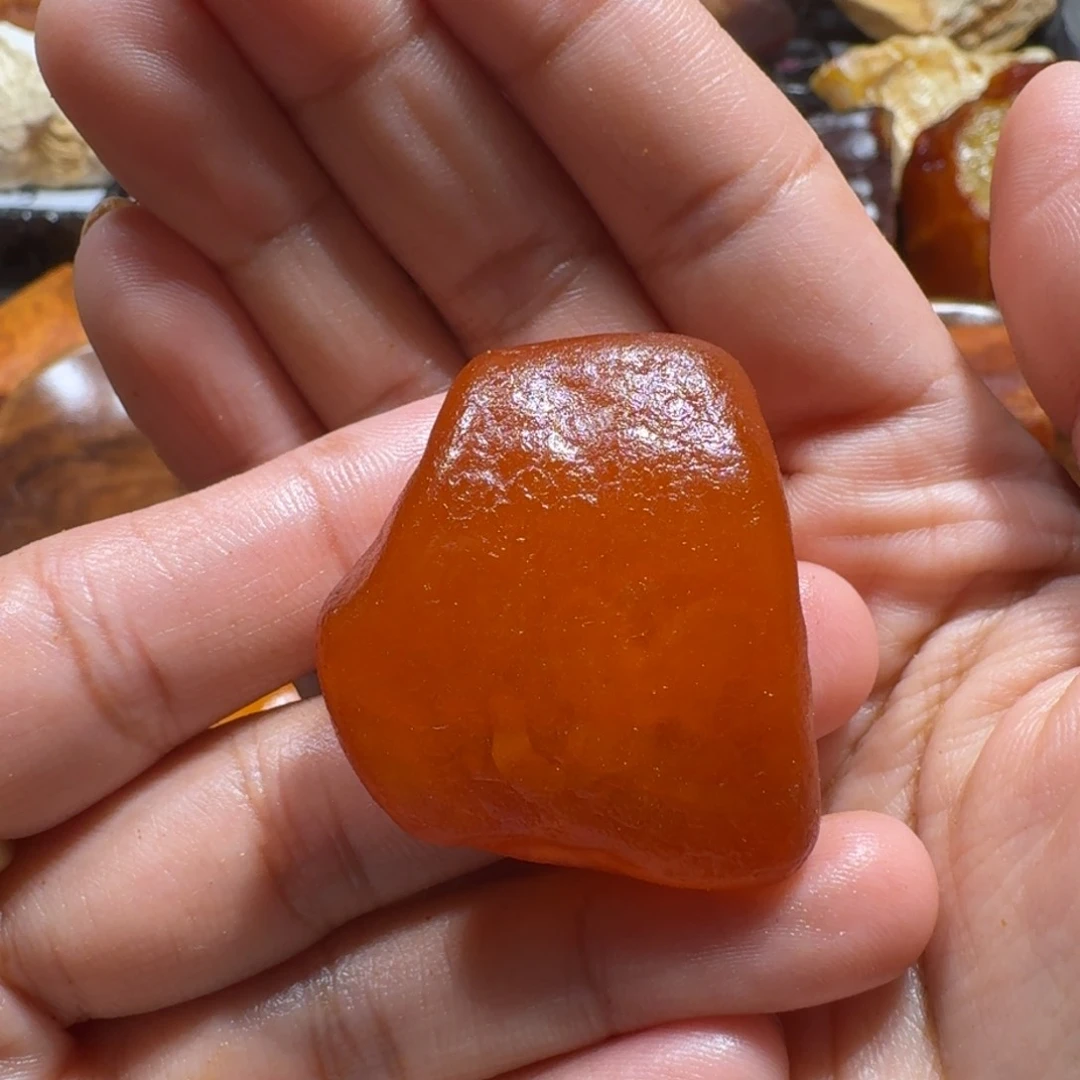 定制琥珀未镶嵌定制