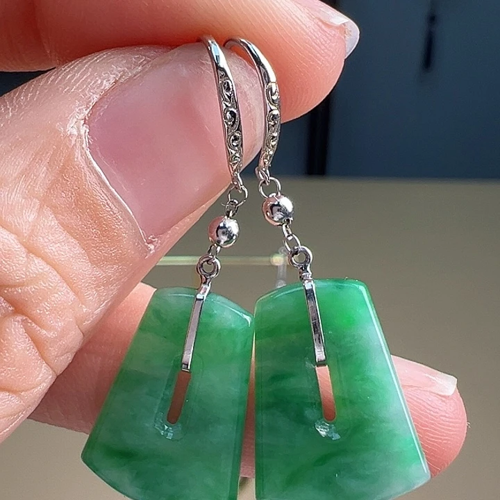 翡翠耳饰18K金镶嵌耳饰