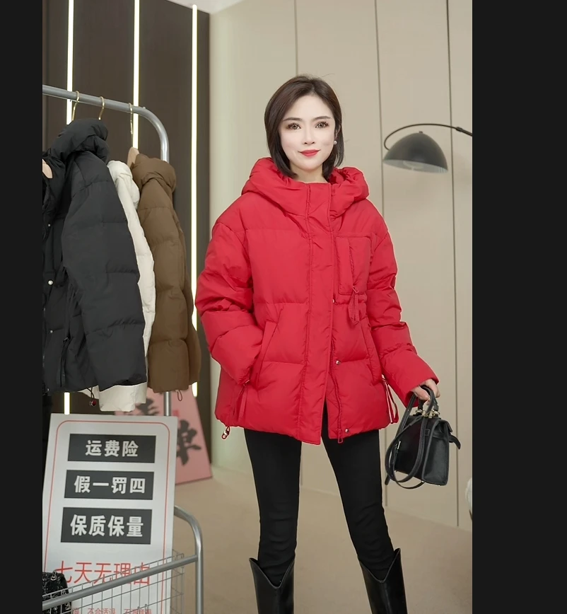 韩版百搭短款羽绒服女连帽小个子加厚宽松面包服休闲冬季新款外套