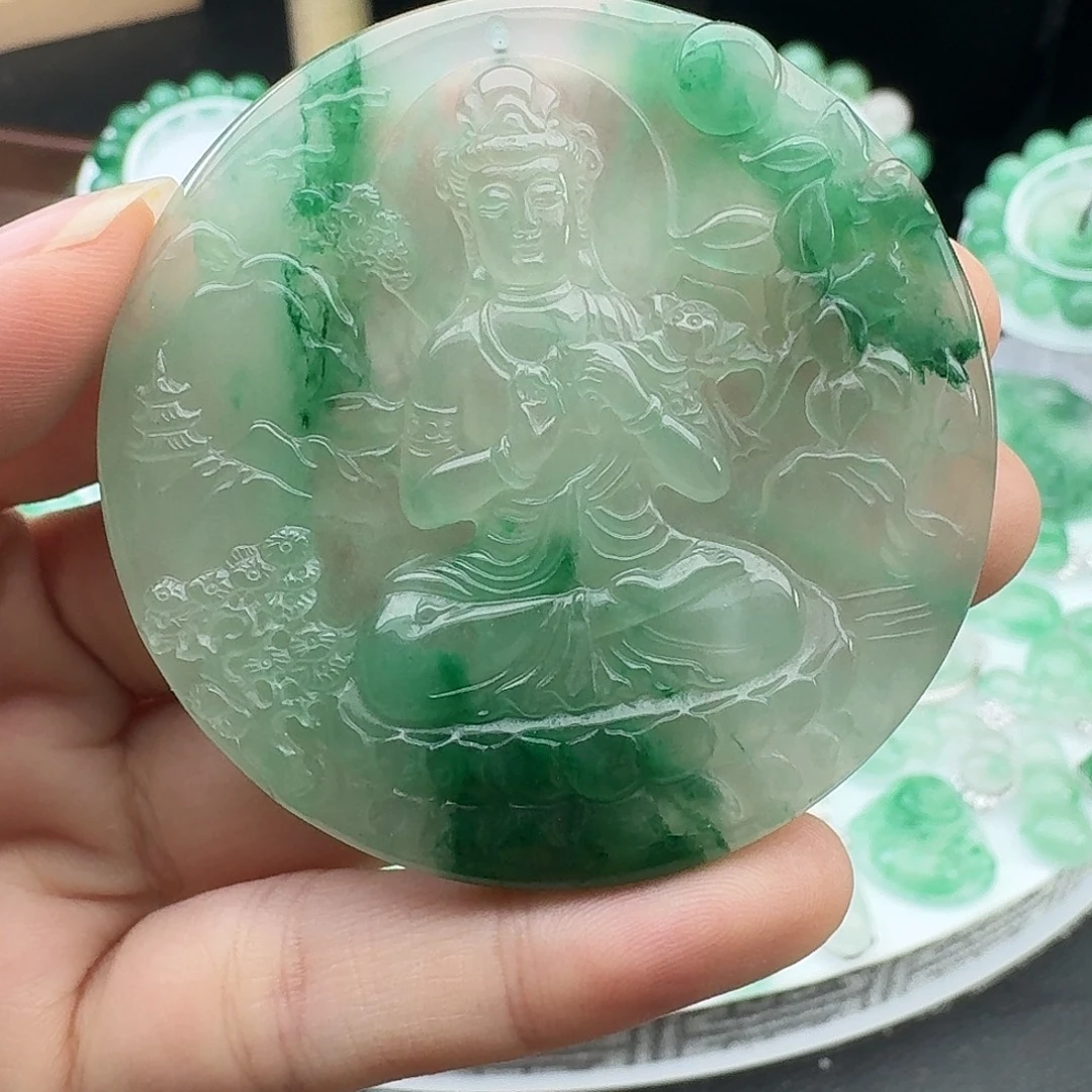 陈***弘颈饰未镶嵌石英质玉