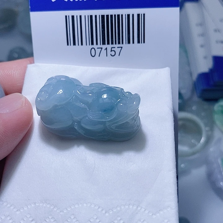 翡翠未镶嵌颈饰天光墟翡翠市场现金代购