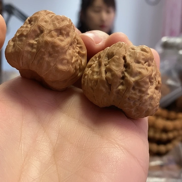 把件文玩核桃37红皮蛤蟆头