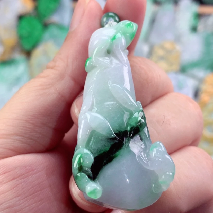 【闪购商品】翡翠未镶嵌吊坠(不含链)