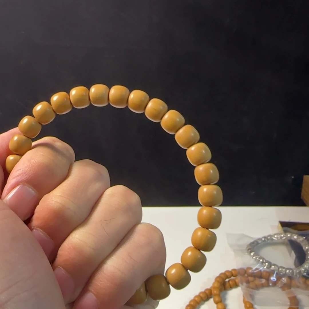 老***张吊坠龙脊菩提8.2mm