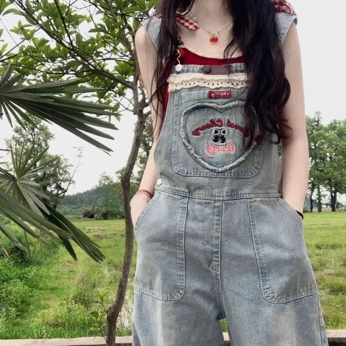 韩版显瘦复古直筒连体裤宽松可爱学生春秋小个子减龄牛仔阔腿