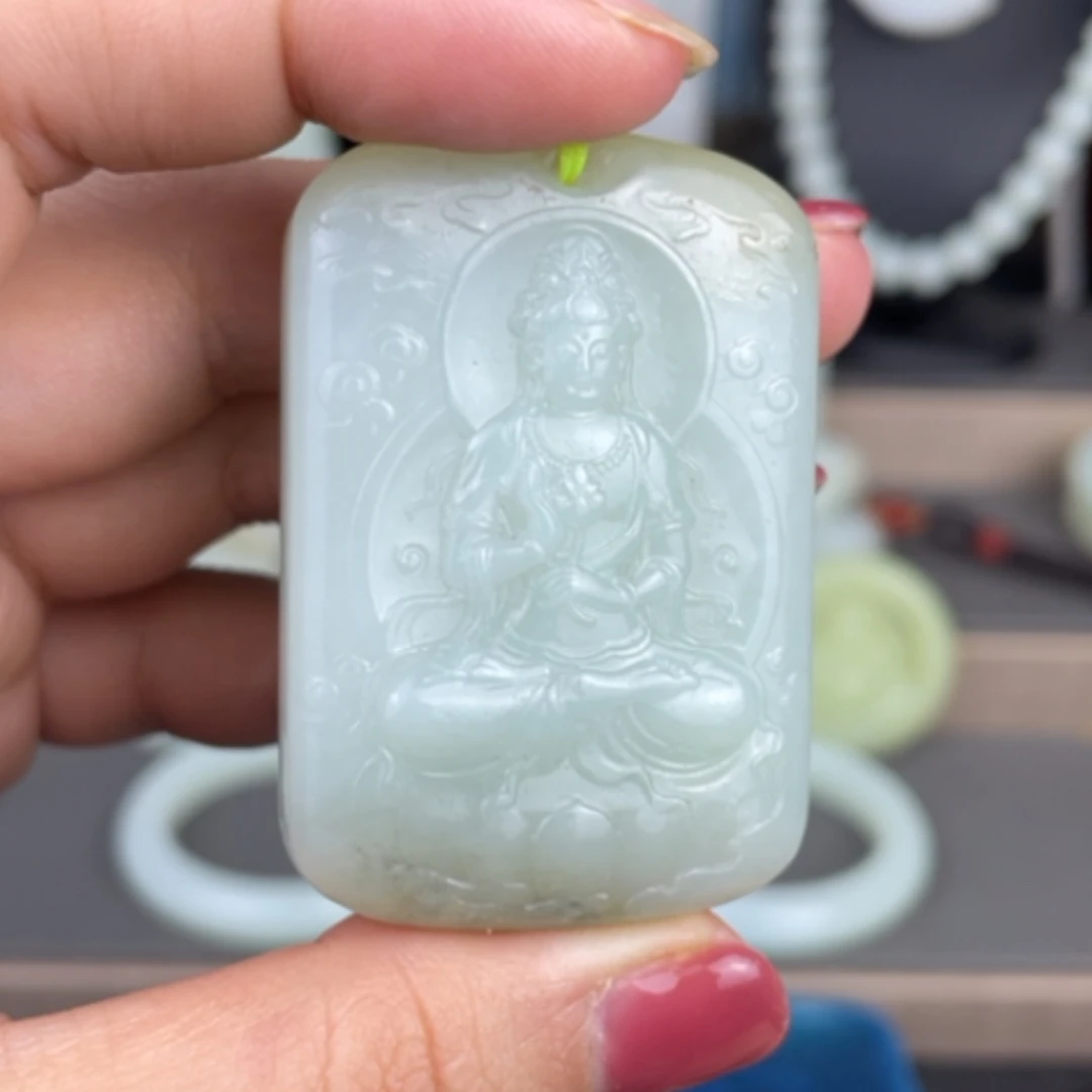 【闪购商品】颈饰未镶嵌和田玉
