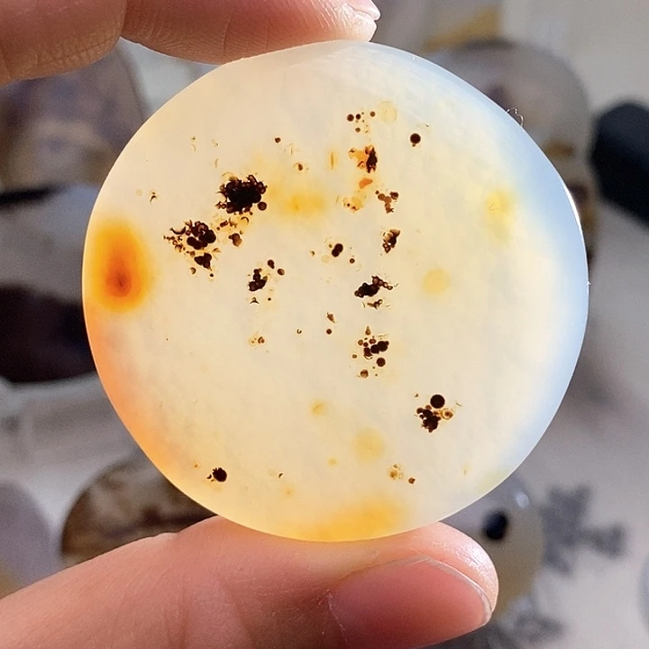 玛瑙/玉髓颈饰未镶嵌