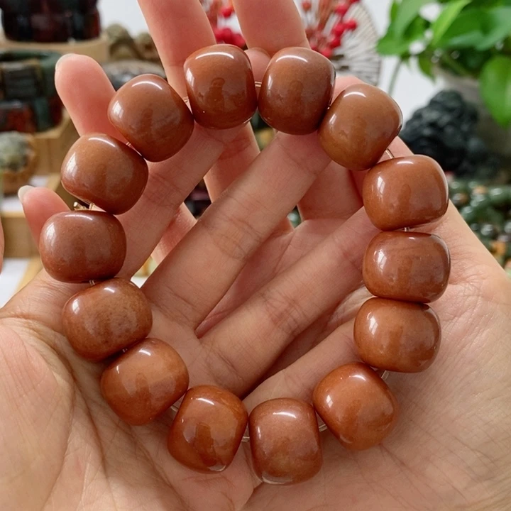 透闪石质玉未镶嵌吊坠(不含链)