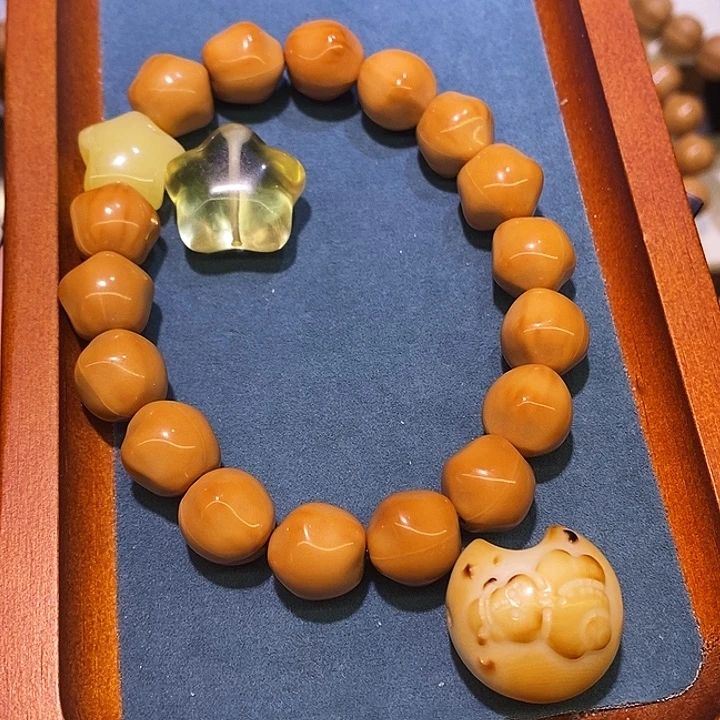党***霄猴头核桃手串手持星星黄跑吊月亮20颗