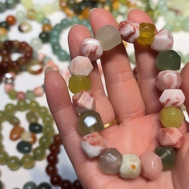 蛇纹石玉未镶嵌手串