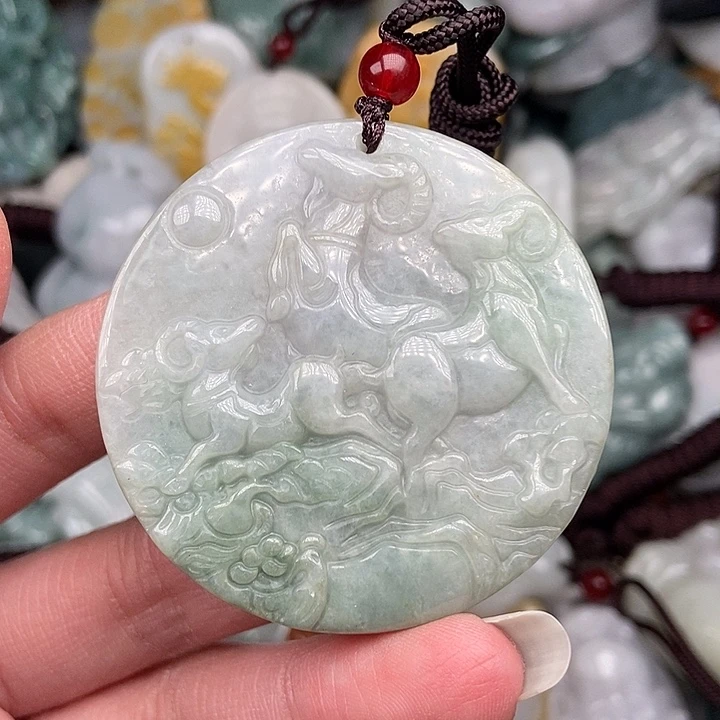 颈饰未镶嵌翡翠翡翠
